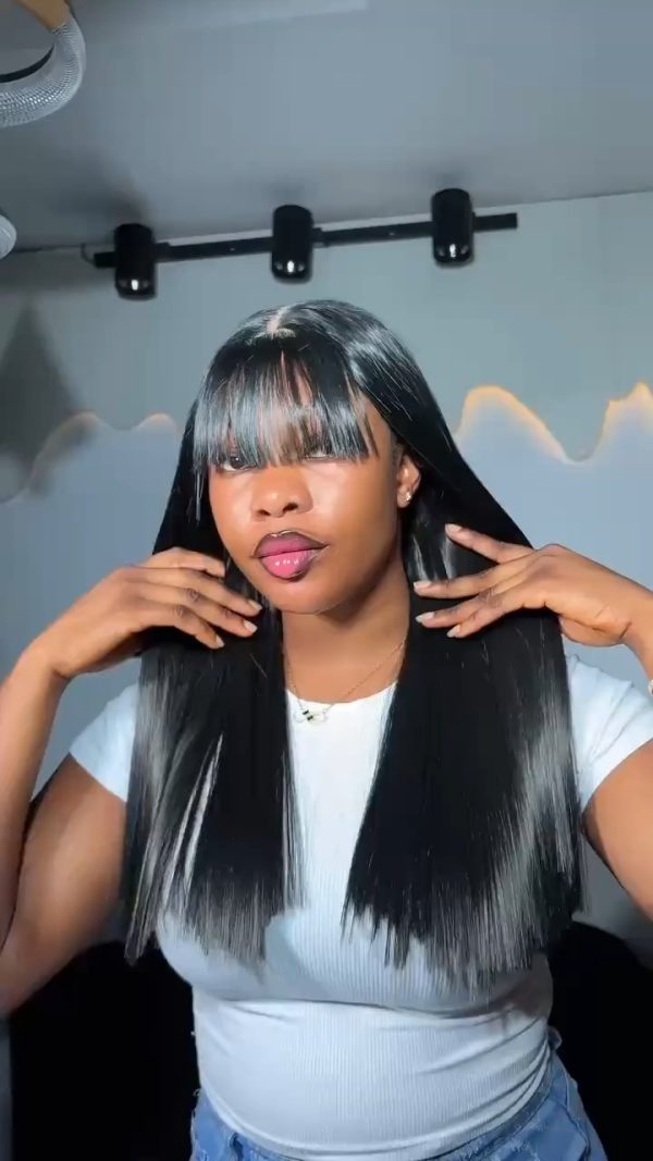 Closure fringe