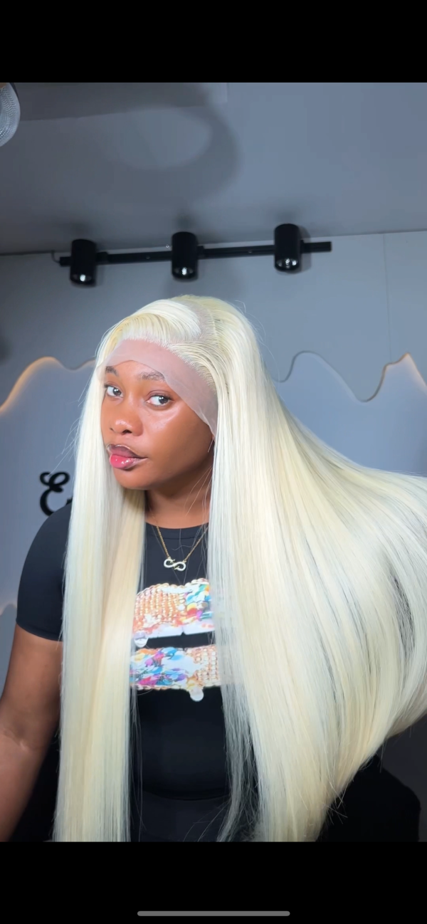 Blonde frontal straight