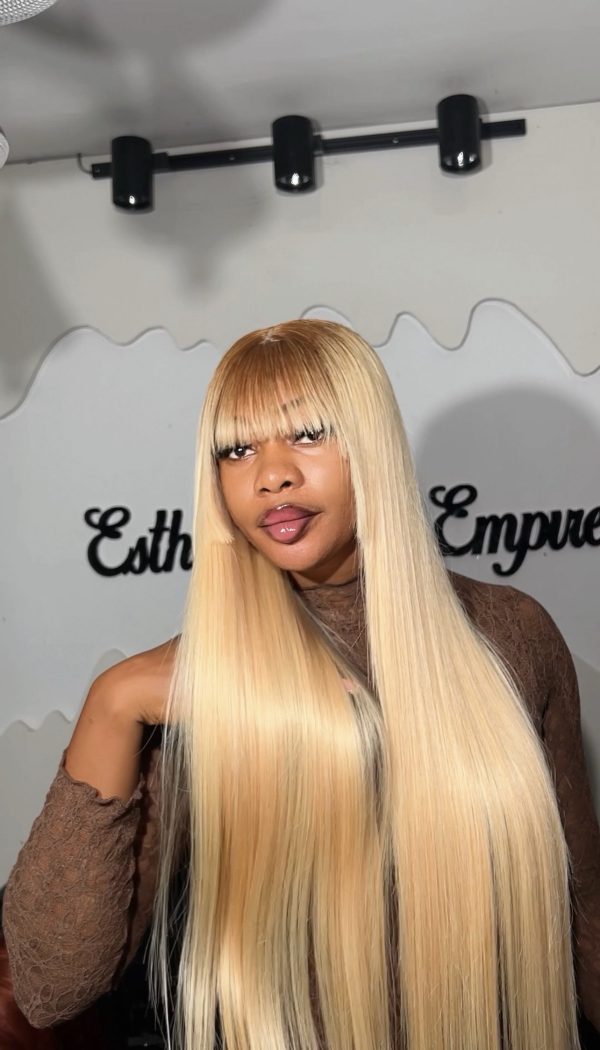 Blonde fringe